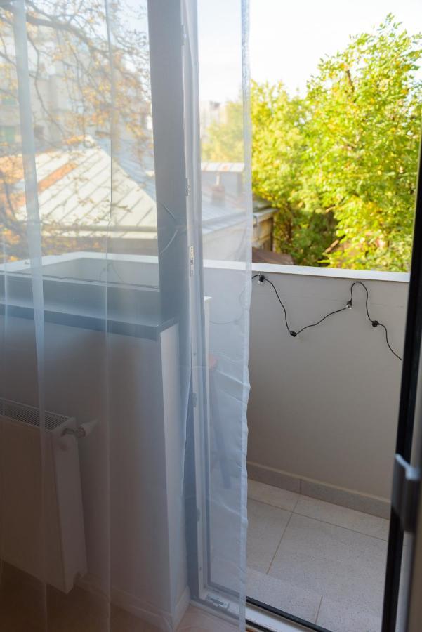 Sunny Studio - Top Location - Green View Balcony Bucharest Exterior photo
